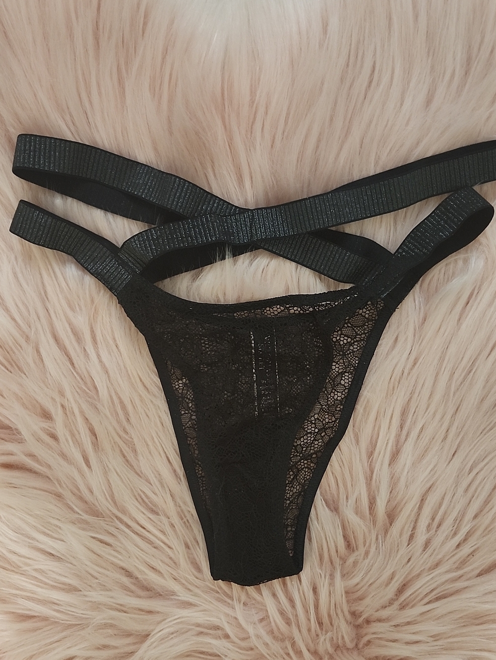 Brand New Victoria's Secret VERY SEXY BRAZILIAN SLIP PANTY-XS